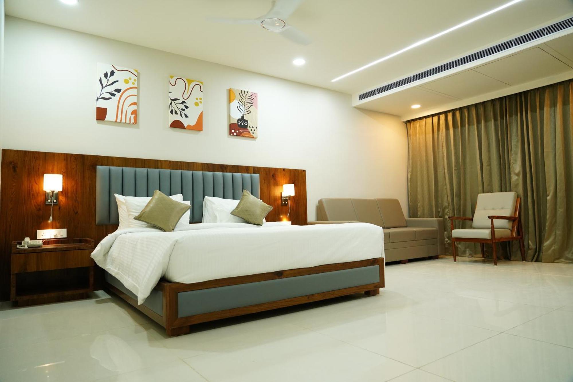 Hotel Pasupala Inn Anantapur Exterior photo